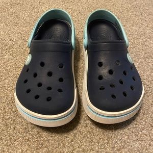 Navy Crocs C10/11